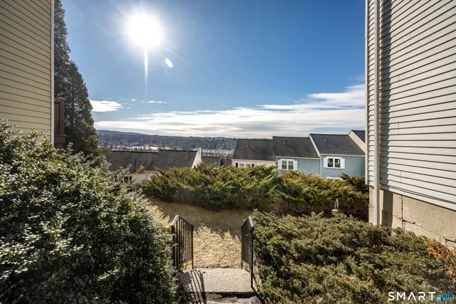 $399,900 | 55 Mill Plain Road, Unit 176, Danbury, CT 06811