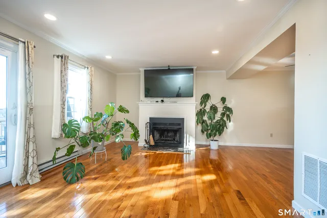 $399,900 | 55 Mill Plain Road, Unit 176, Danbury, CT 06811