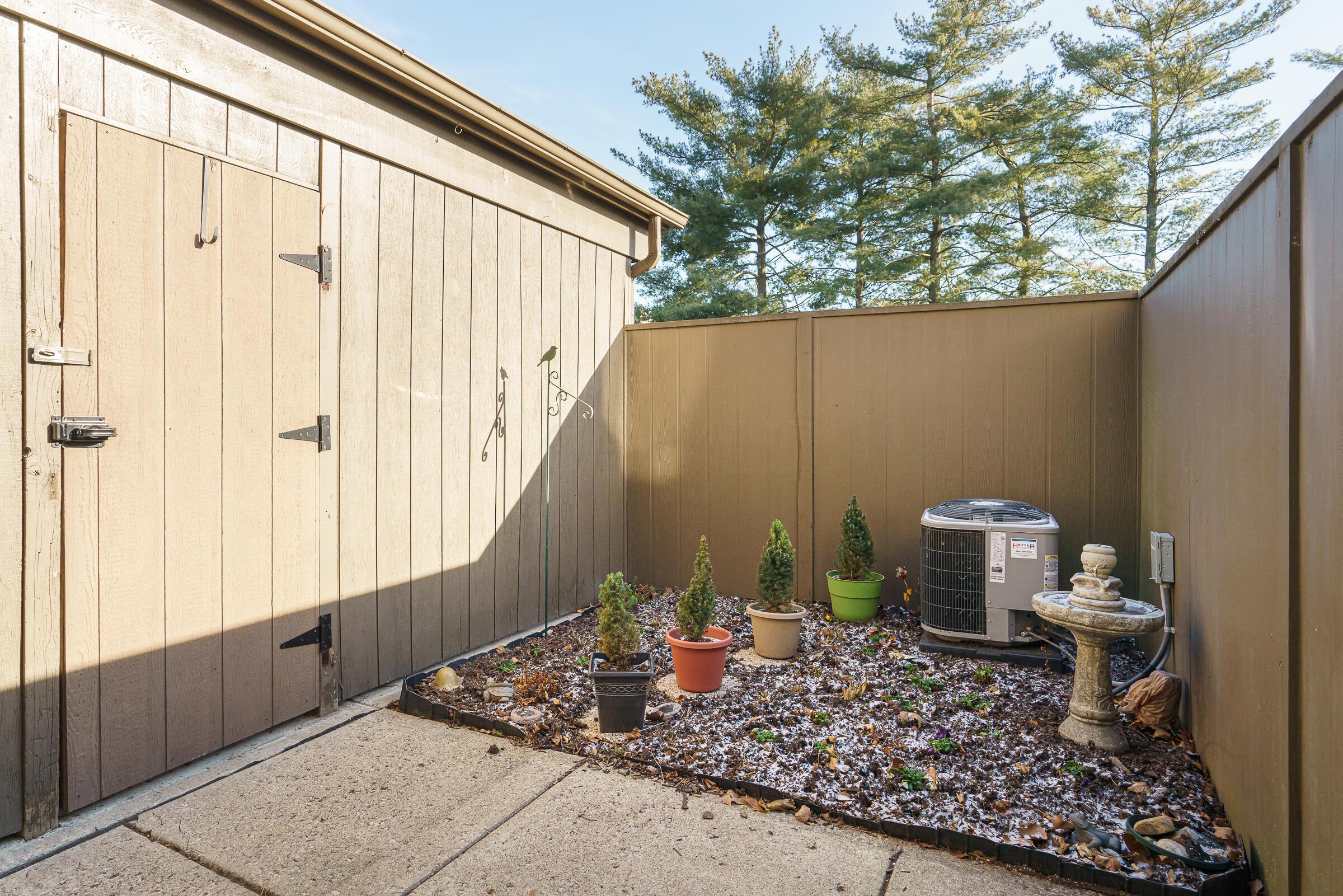 5277 Ruthton Road, Unit 22 Columbus, OH 43220 - Photo 31 of 33 5277 Ruthton Rd-7