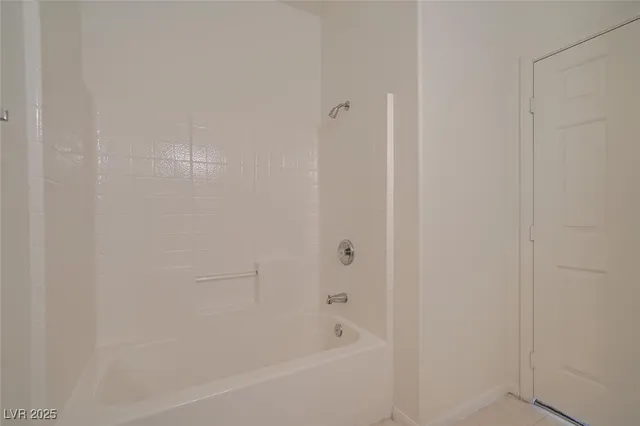 $1,590 | 1511 Ruby Cliffs Lane, Unit 204, Las Vegas, NV 89144