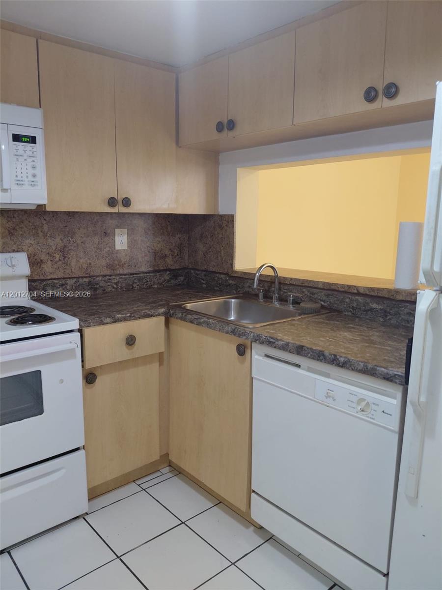 11790 Southwest 18th Street, Unit 4293 Miami, FL 33175 - Photo 3 of 22