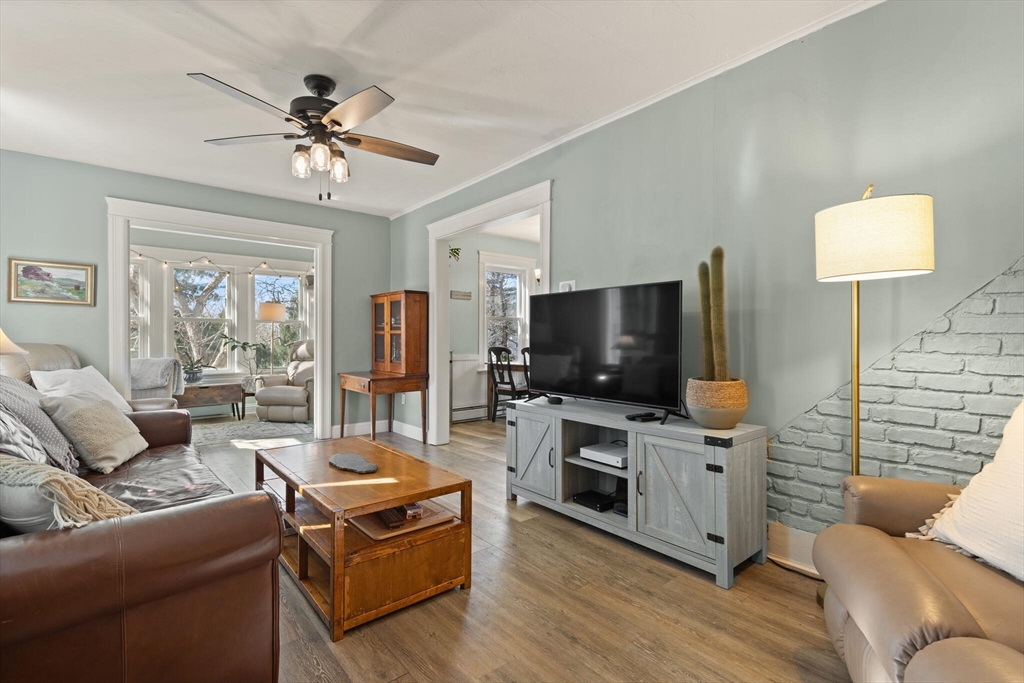 15 Carter Road Worcester, MA 01609 - Photo 2 of 23 Gallery Image 2