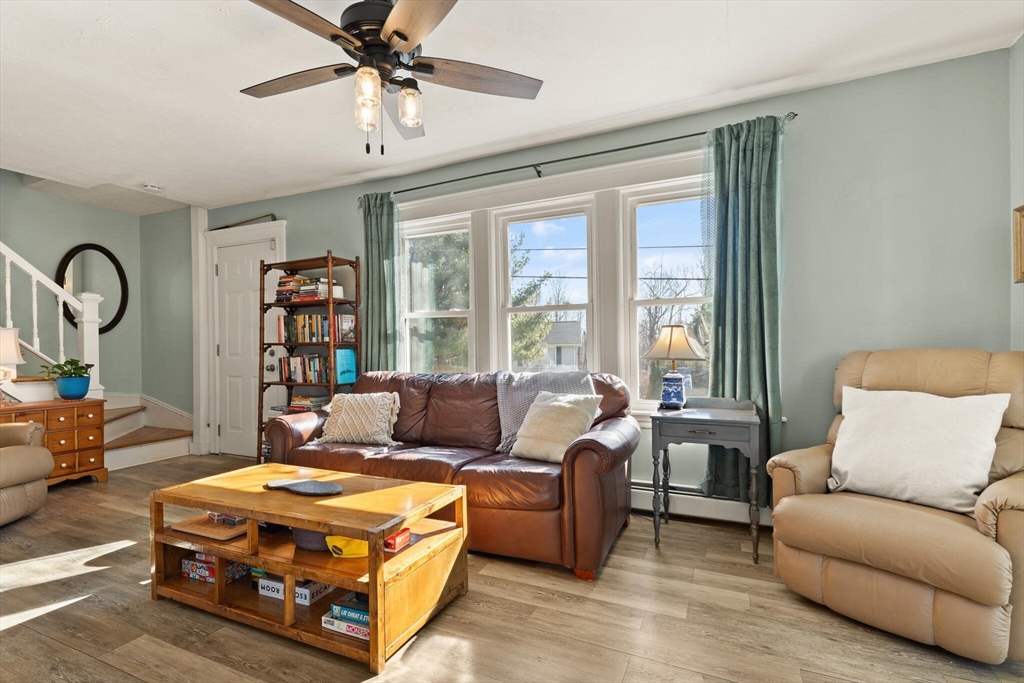 15 Carter Road Worcester, MA 01609 - Photo 4 of 23 Gallery Image 4