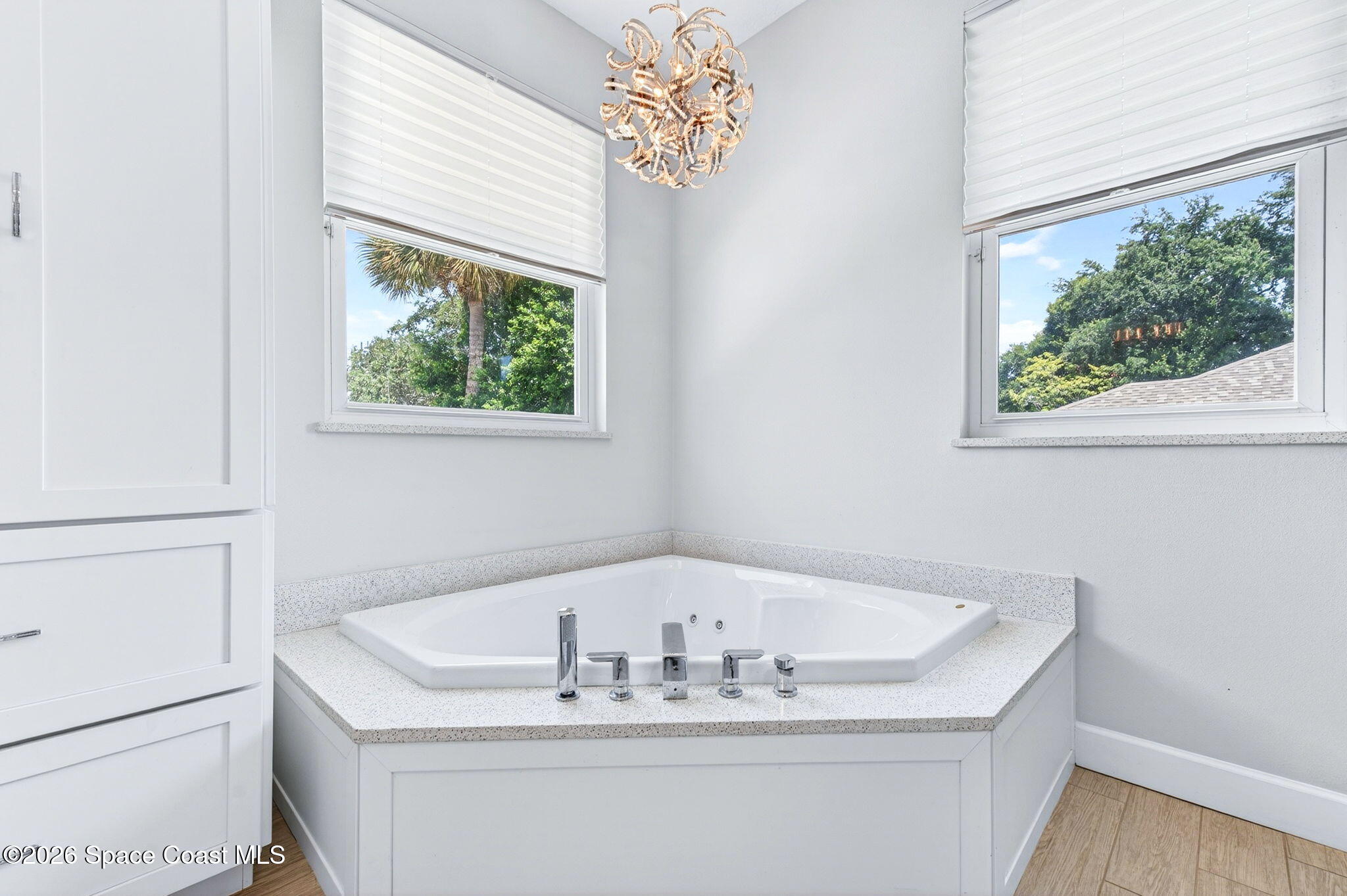 3845 Raney Road Titusville, FL 32780 - Photo 51 of 105 Jetted garden tub