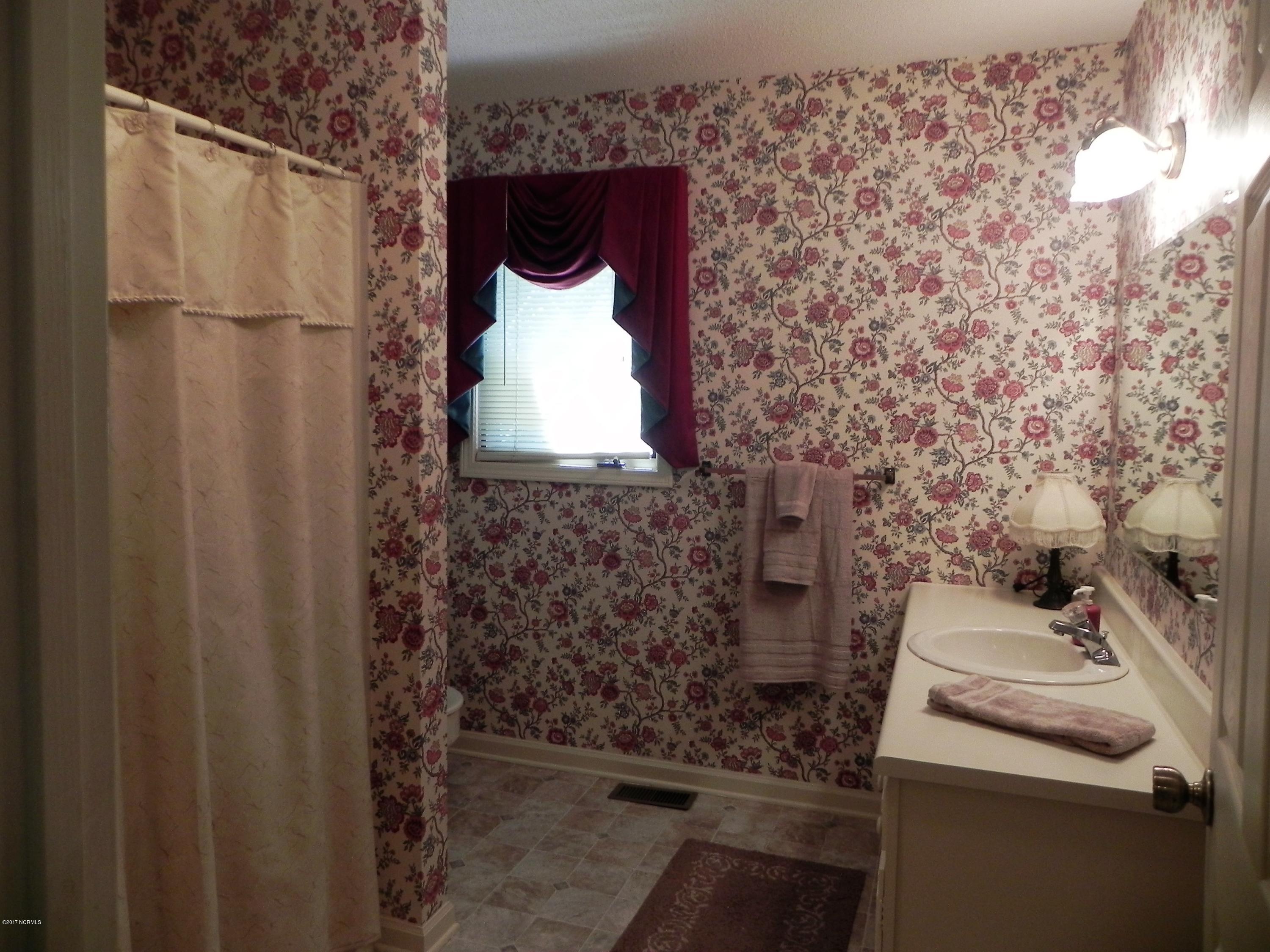104 Wily Fox Road Clinton, NC 28328 - Photo 16 of 24 16