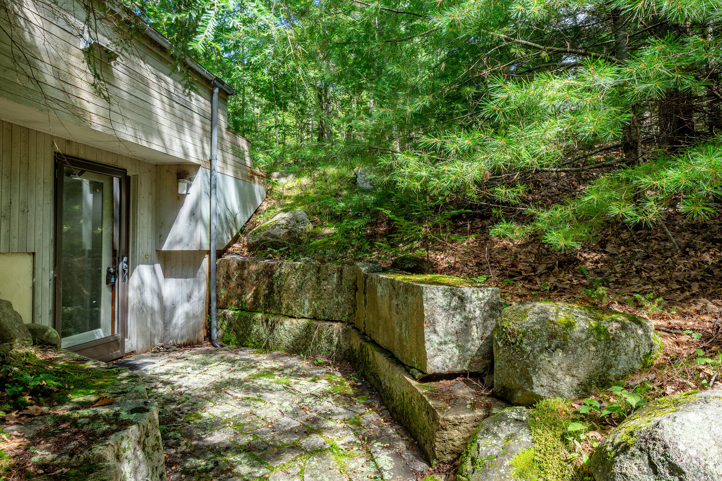 377 South Bay Road Franklin, ME 04634 - Photo 11 of 33 22-377SBayRoad-Franklin-KS