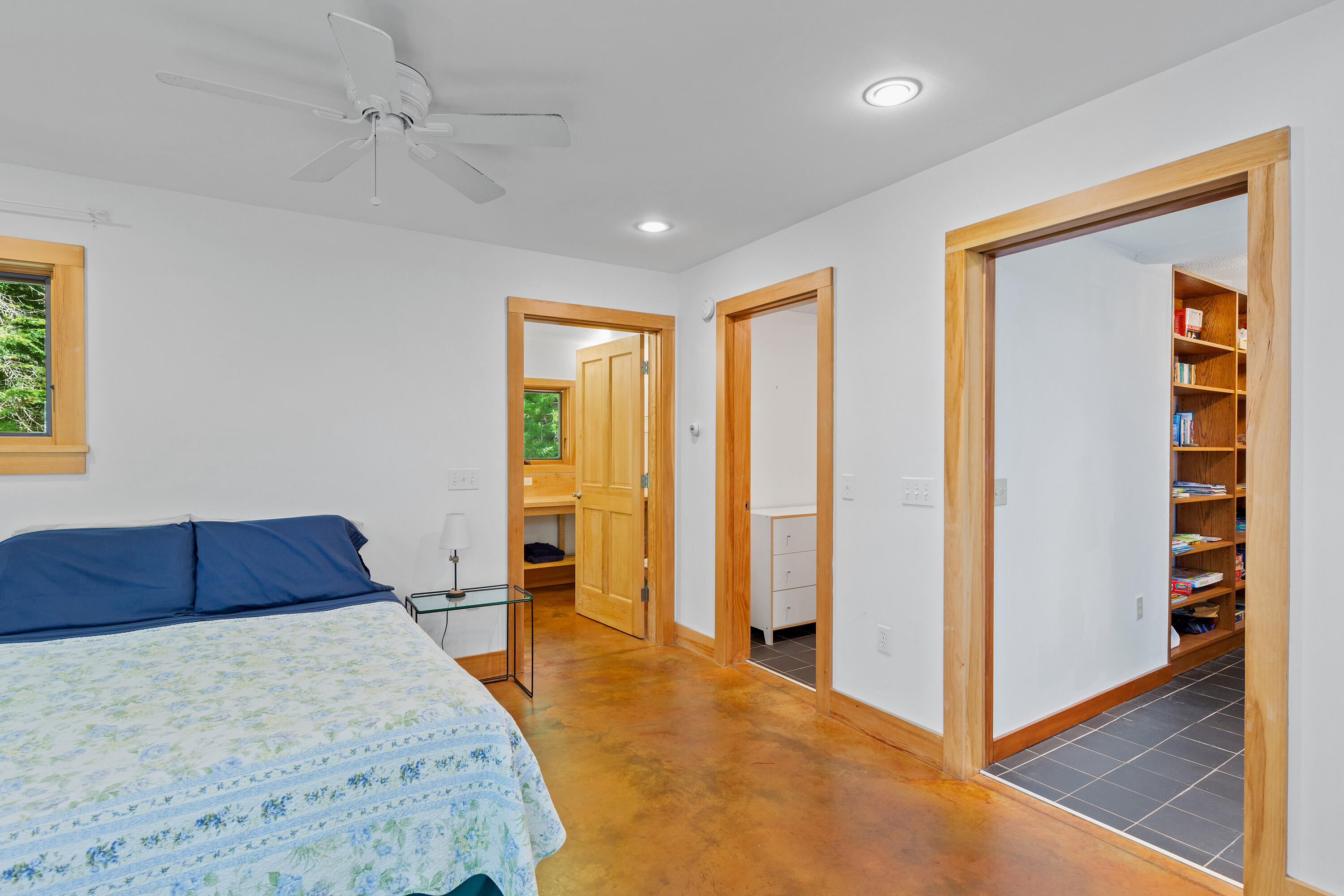 377 South Bay Road Franklin, ME 04634 - Photo 25 of 33 42-377SBayRoad-Franklin-KS