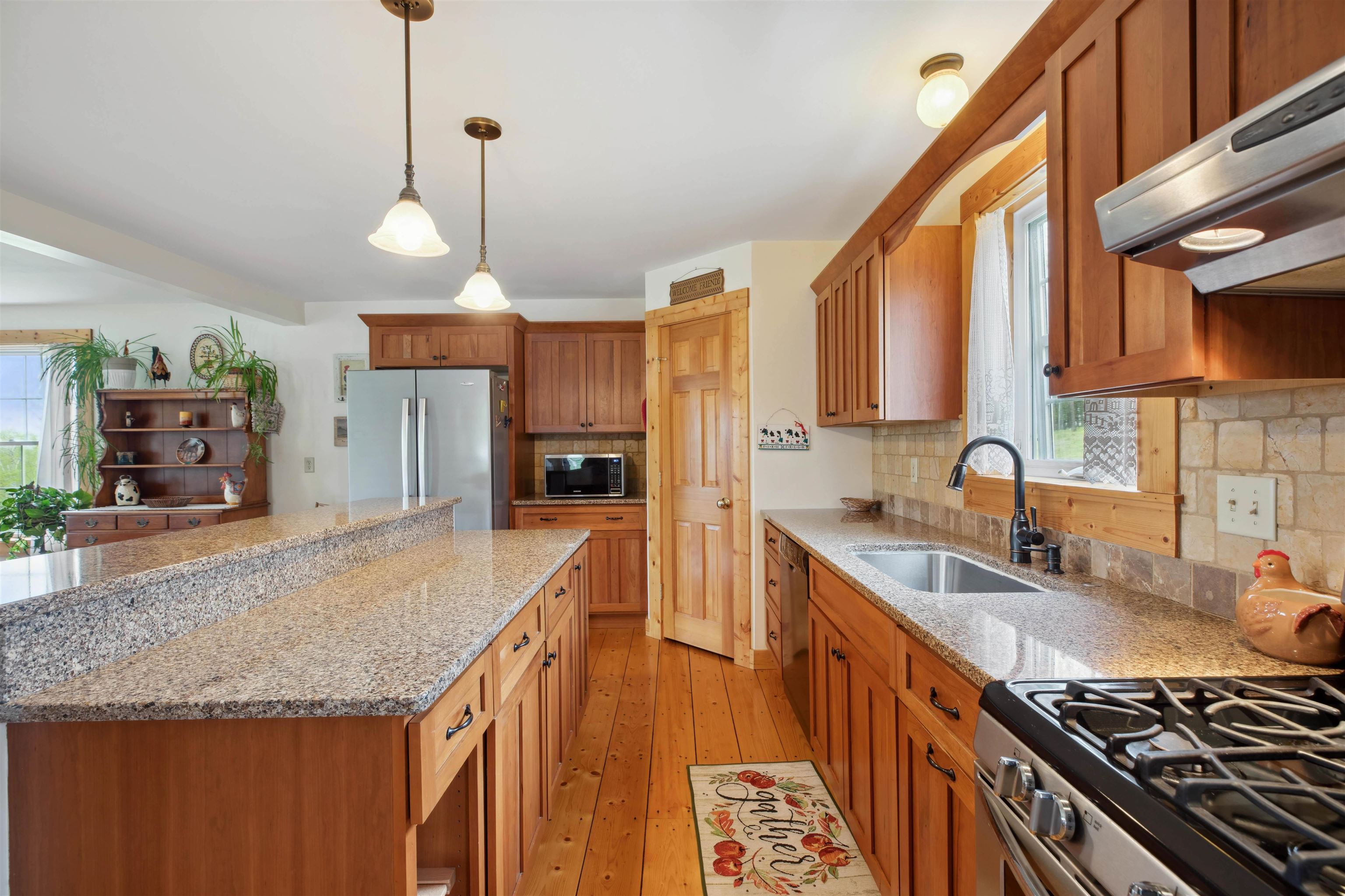 884 Leroux Road Wheelock, VT 05851 - Photo 10 of 44