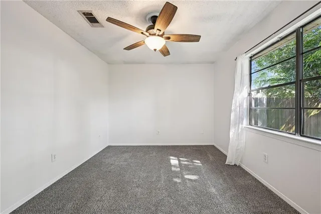 $240,000 | 2772 Ridgefield Road, Gretna, LA 70056