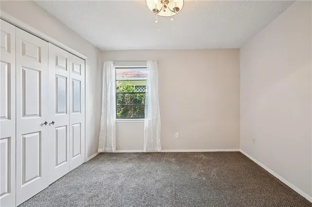 $240,000 | 2772 Ridgefield Road, Gretna, LA 70056