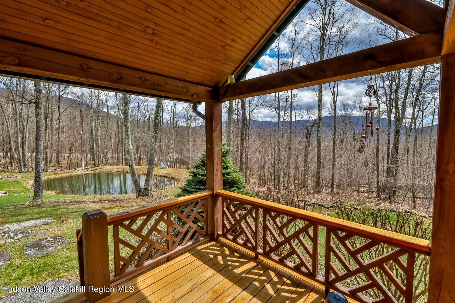 15 Hardwood Road West Kill, NY 12492 - Photo 22 of 53 a view of stairs from deck