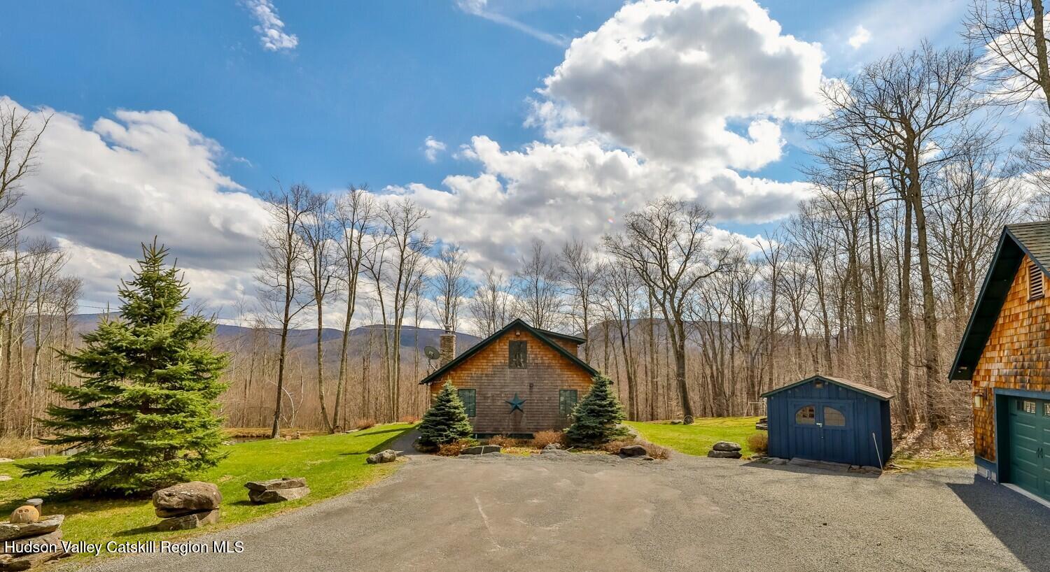 15 Hardwood Road West Kill, NY 12492 - Photo 49 of 53 a garden view