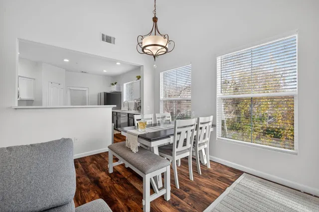 $425,000 | 5350 Dunlay Drive, Unit 217, Sacramento, CA 95835