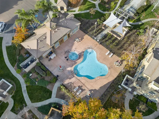 $425,000 | 5350 Dunlay Drive, Unit 217, Sacramento, CA 95835