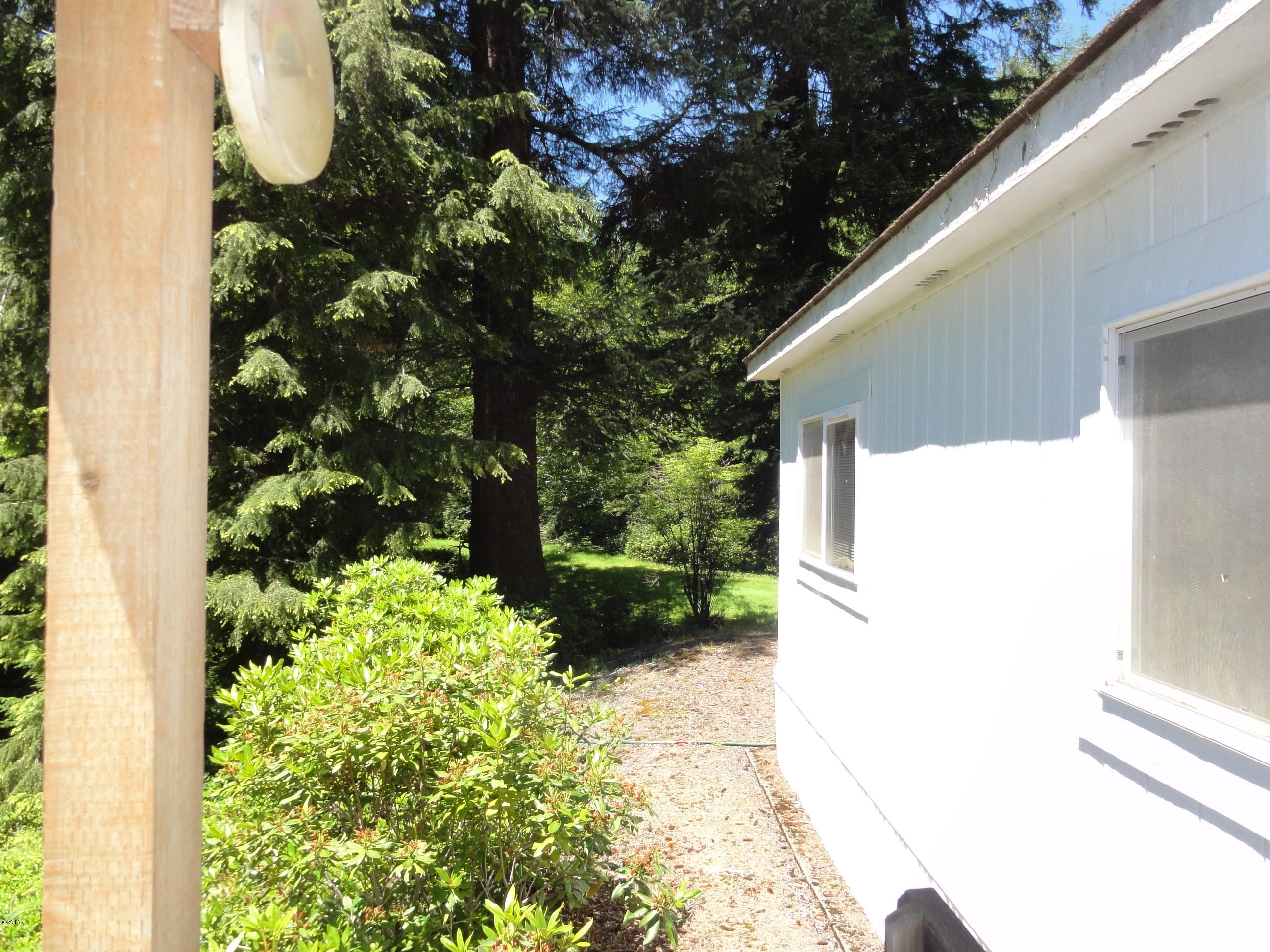 5679 South Immonen Road Lincoln City, OR 97367 - Photo 11 of 45 DSC03331