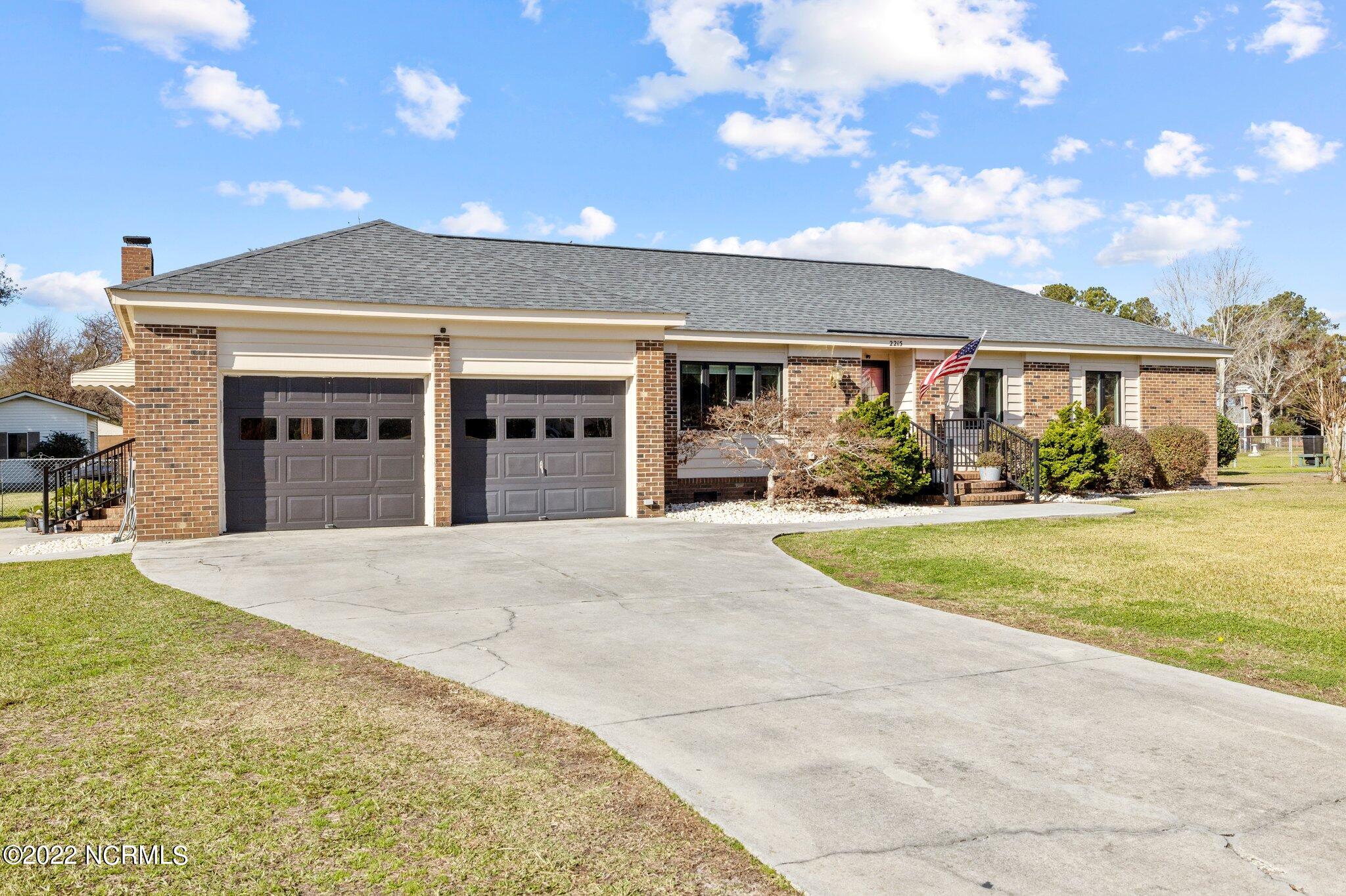 2215 North Road Morehead City, NC 28557 - Photo 2 of 48 1-web-or-mls-_S3A3429 - Copy - Copy - Co