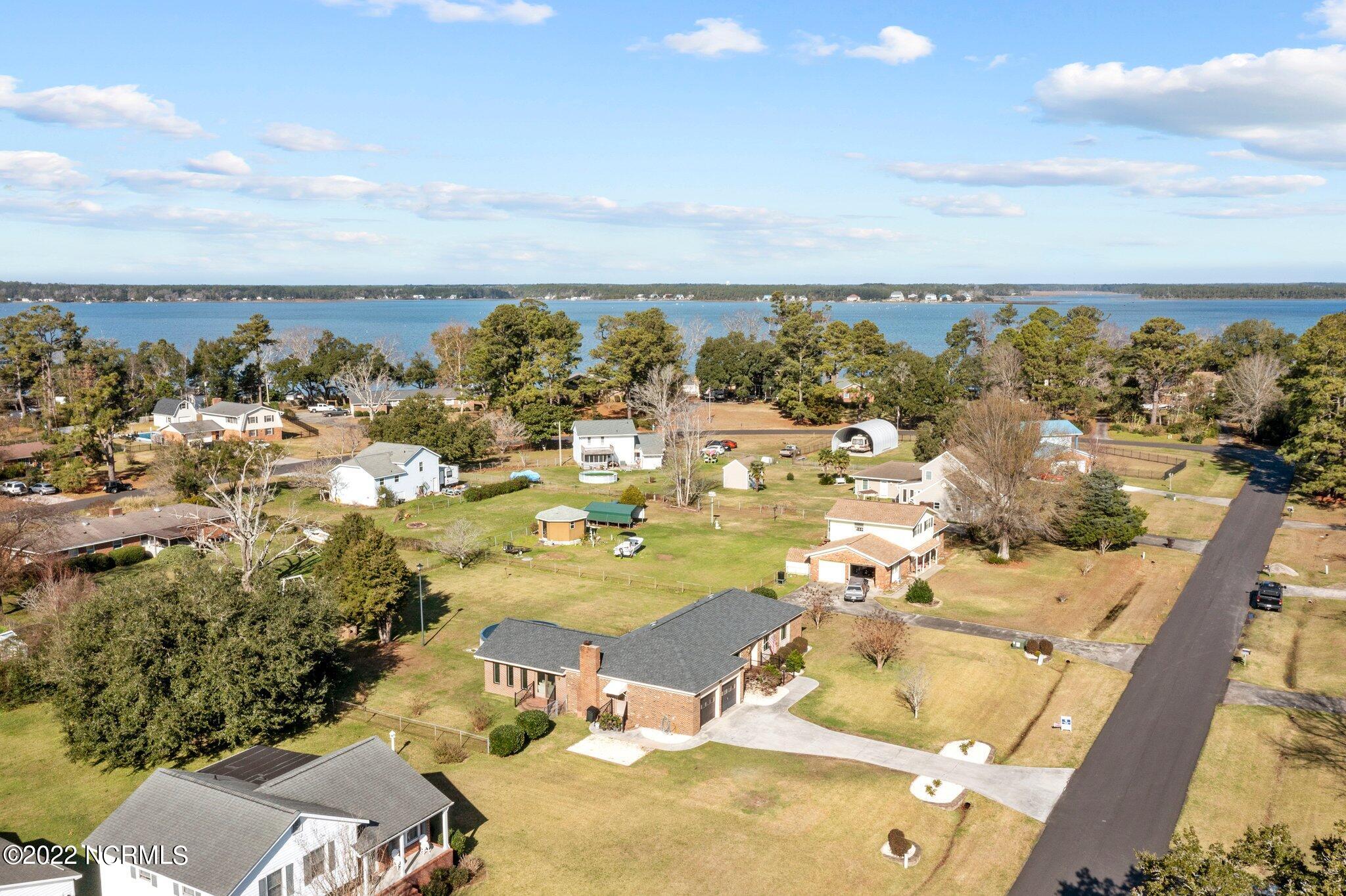 2215 North Road Morehead City, NC 28557 - Photo 4 of 48 17-web-or-mls-DJI_0997