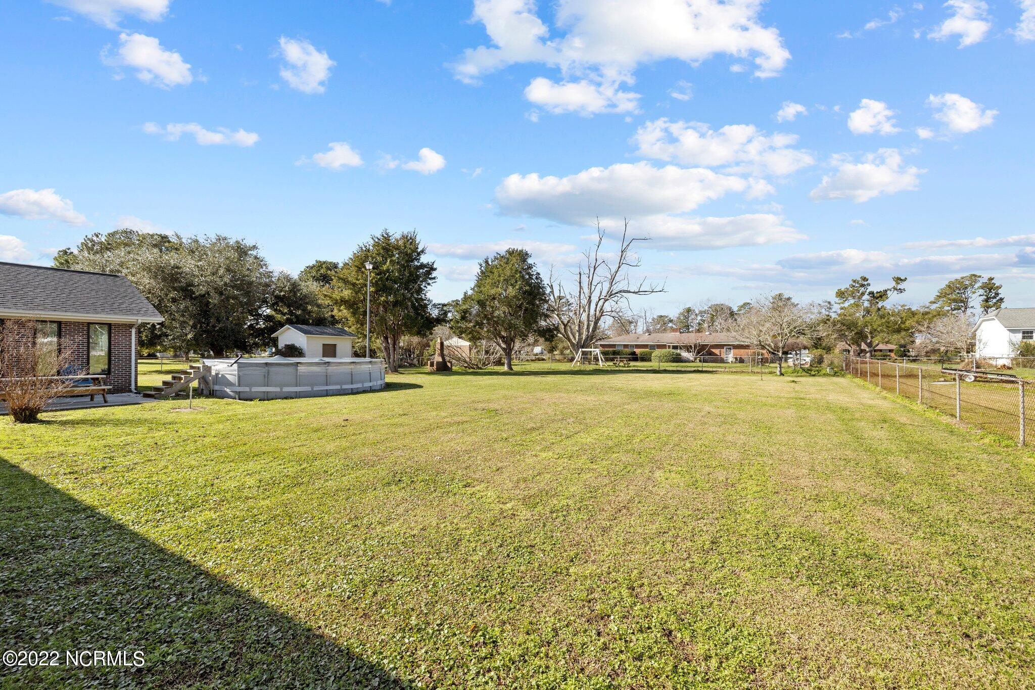 2215 North Road Morehead City, NC 28557 - Photo 41 of 48 9-web-or-mls-_S3A3448 - Copy (2)