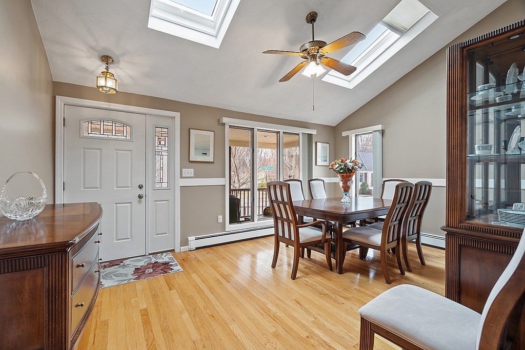 2 Allen Rd Extension Peabody, MA 01960 - Photo 4 of 36