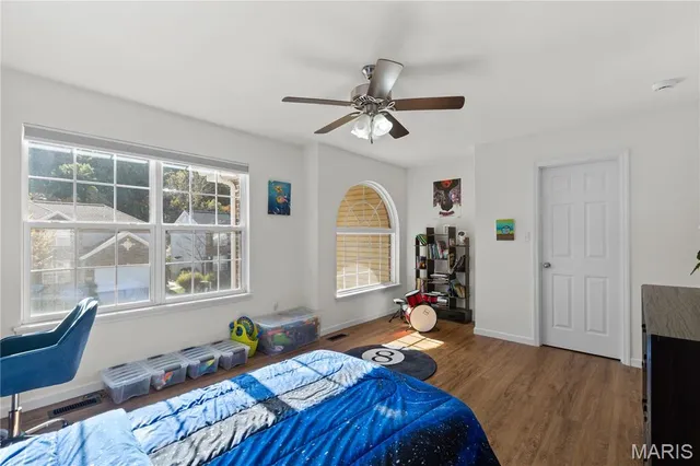 $660,000 | 1389 Red Oak Plantation Drive, Ballwin, MO 63021