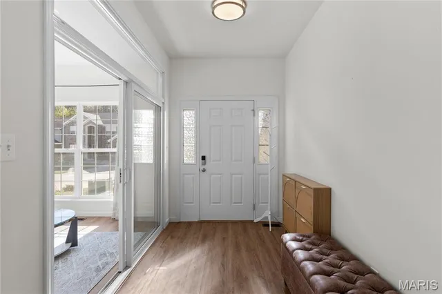 $660,000 | 1389 Red Oak Plantation Drive, Ballwin, MO 63021