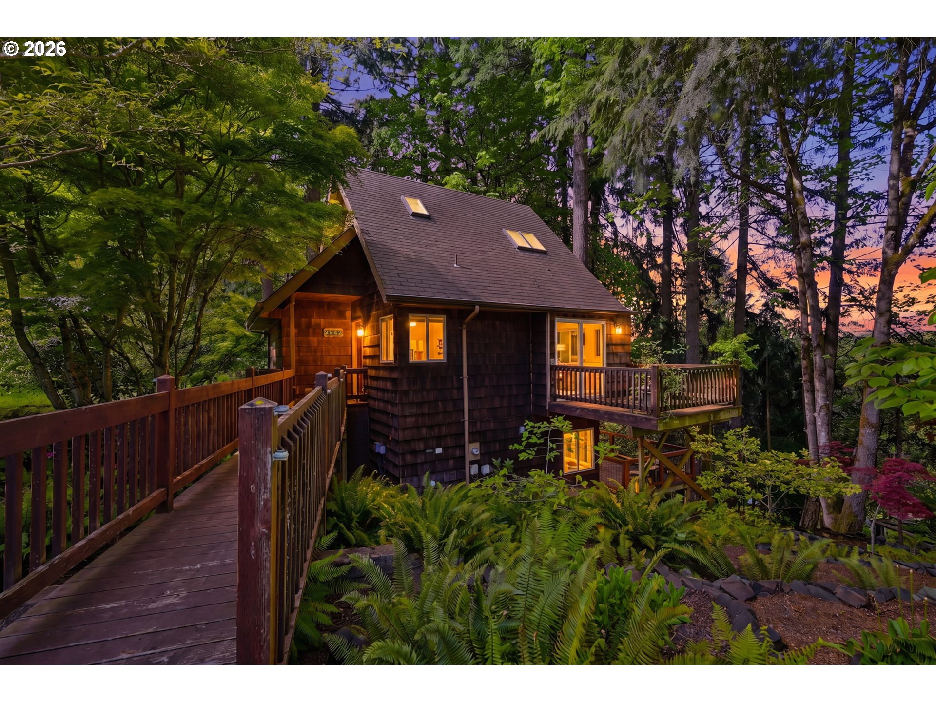 2942 Riverview Street Eugene, OR 97403 - Photo 1 of 48