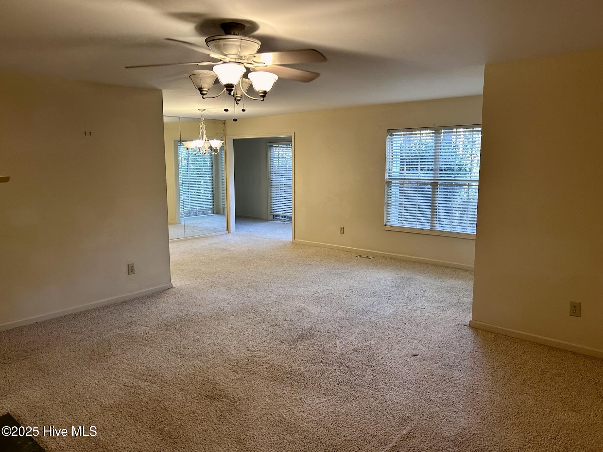9265 Highway 15, Unit 12F Pinehurst, NC 28374 - Photo 5 of 14 family room/dining room