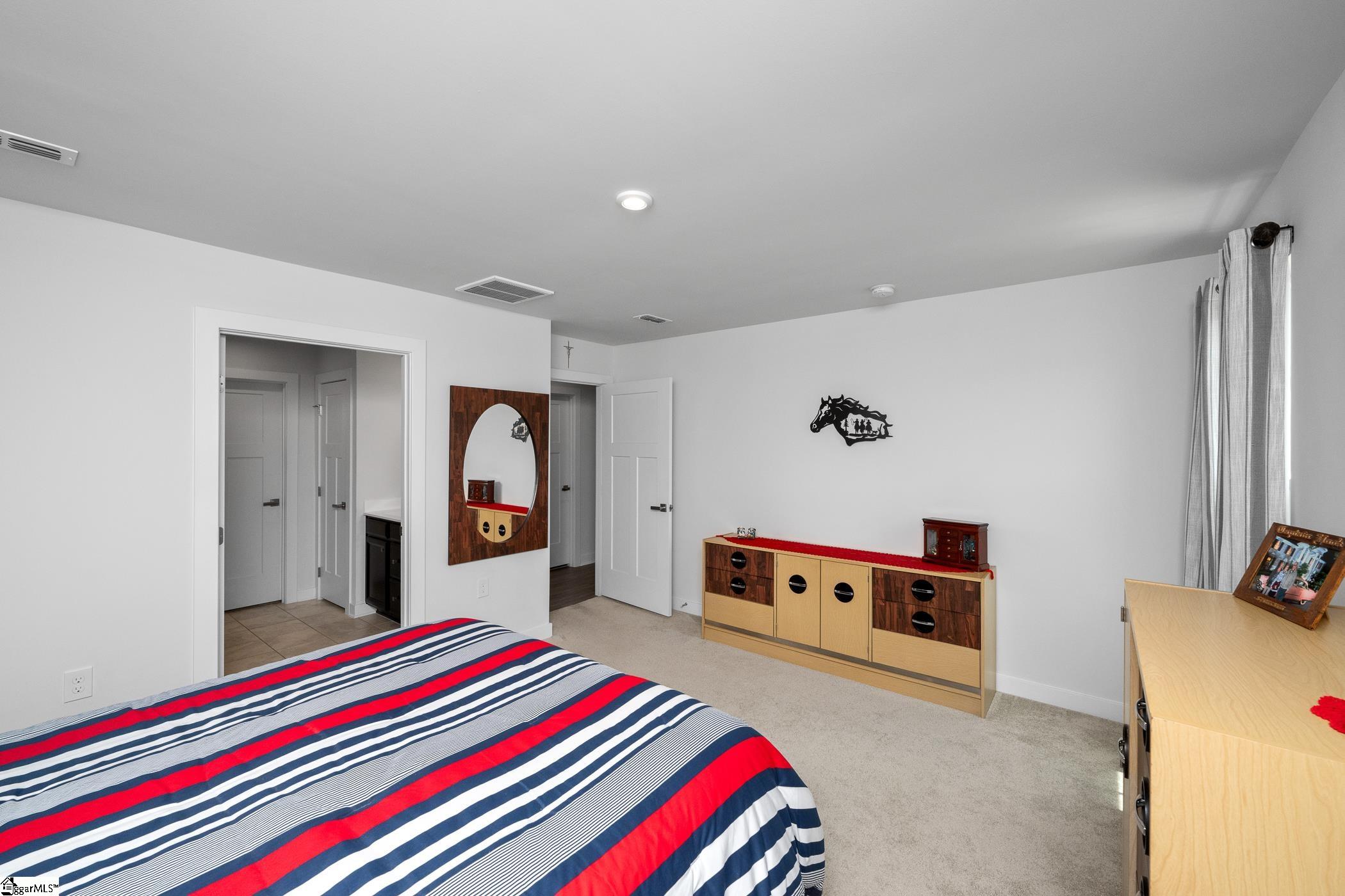 203 Bending Branch Road Greenville, SC 29605 - Photo 12 of 28 Gallery Image 12