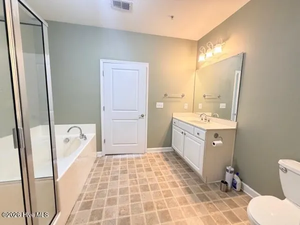 $1,450 | 240 Woodlands Way, Unit 1, Calabash, NC 28467