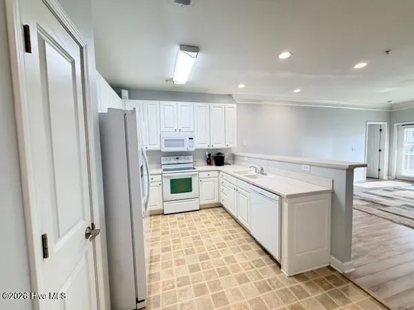 $1,450 | 240 Woodlands Way, Unit 1, Calabash, NC 28467