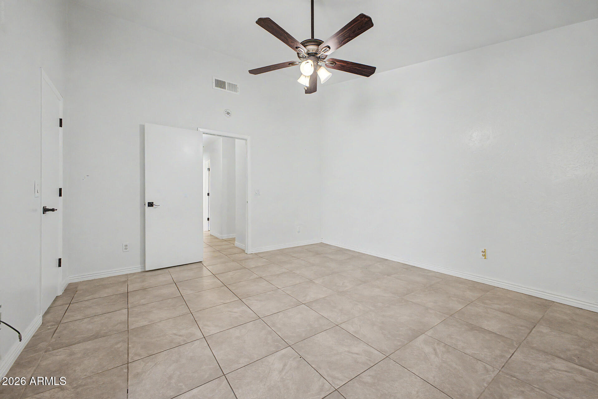 156 North Nielson Street Gilbert, AZ 85234 - Photo 14 of 32 a view of an empty room