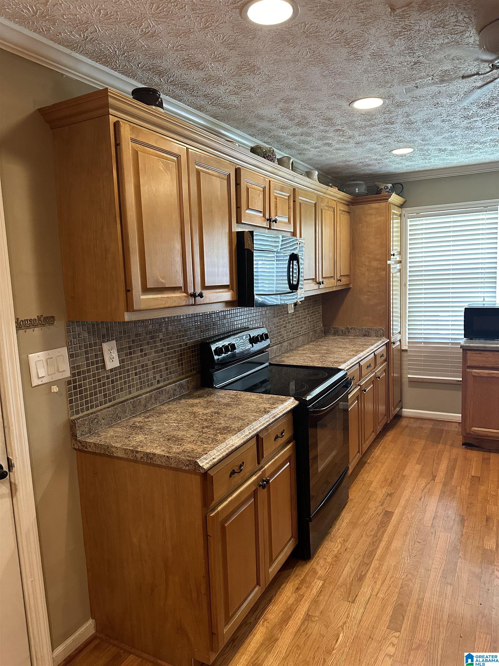 111 Mitchell Road Oxford, AL 36203 - Photo 4 of 27