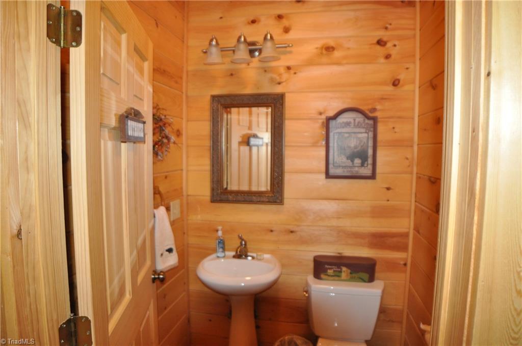 4860 Staghorn Road Purlear, NC 28665 - Photo 21 of 25