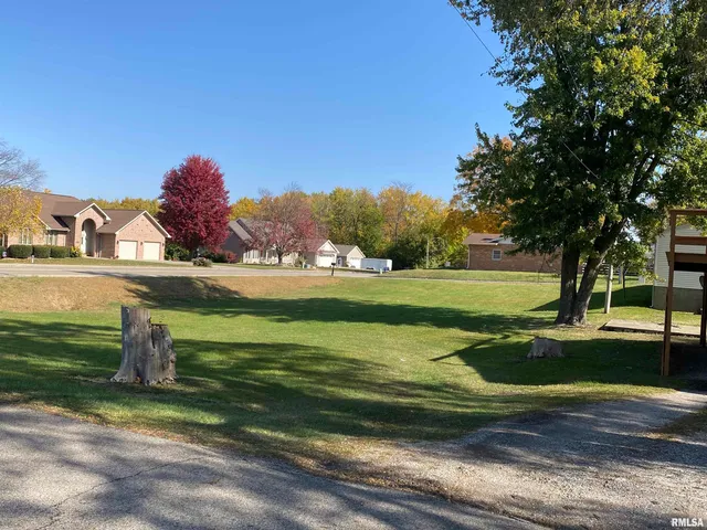 $144,900 | 665 North 12th Avenue, Canton, IL 61520