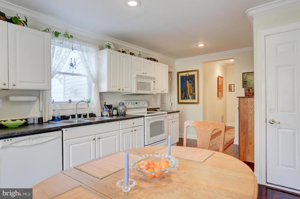 1831 Eden Road Lancaster, PA 17601 - Photo 12 of 22