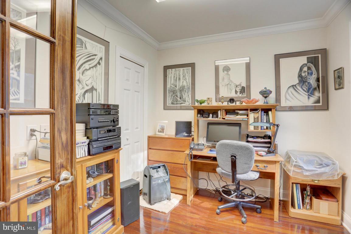 1831 Eden Road Lancaster, PA 17601 - Photo 4 of 22