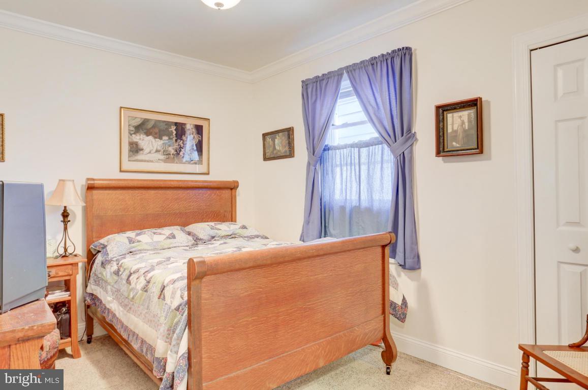 1831 Eden Road Lancaster, PA 17601 - Photo 8 of 22