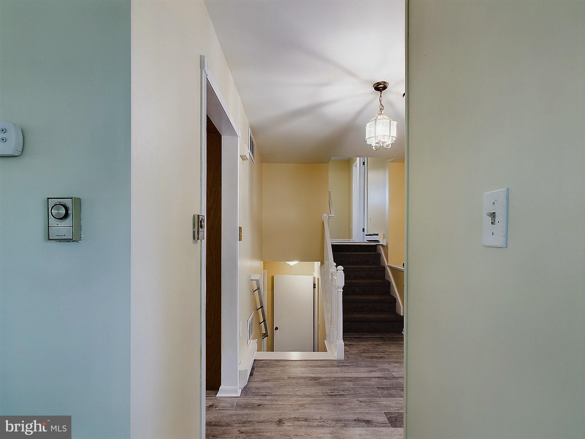 2213 Dover Road Harrisburg, PA 17112 - Photo 15 of 39