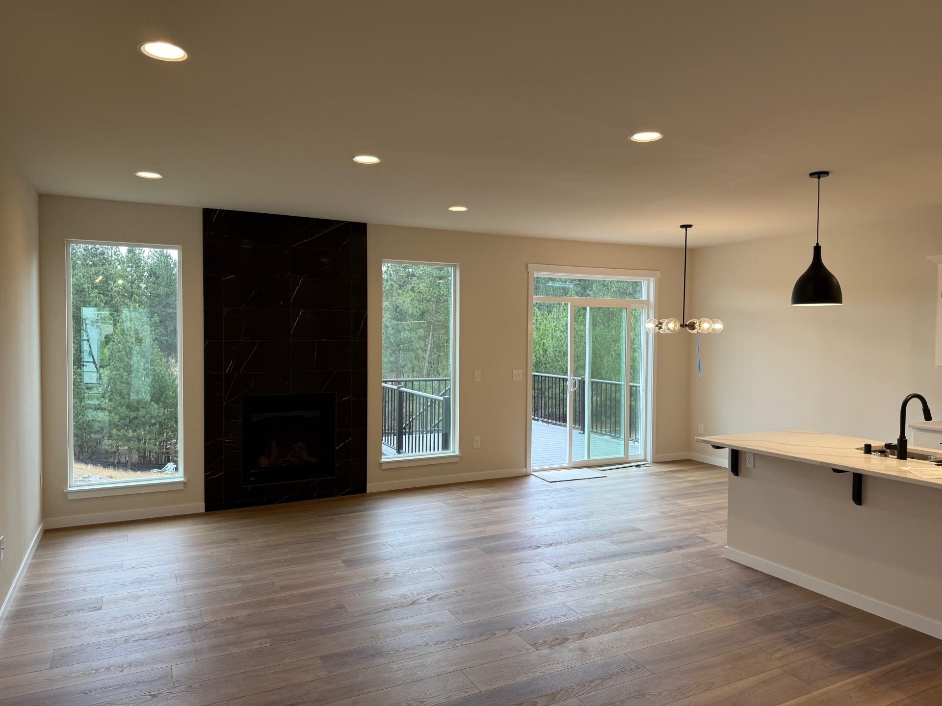 3203 South Custer Street Spokane, WA 99223 - Photo 7 of 14