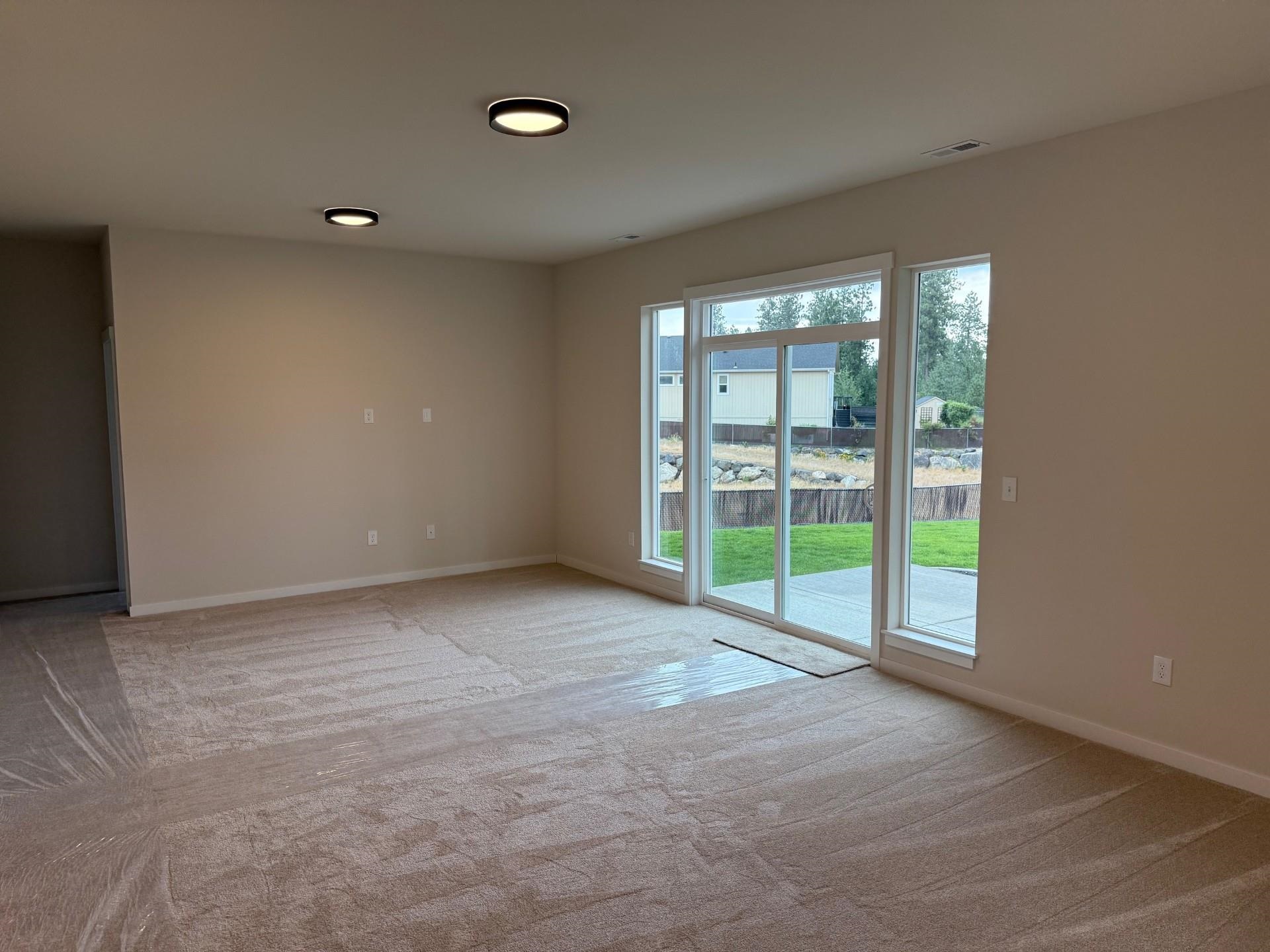 3203 South Custer Street Spokane, WA 99223 - Photo 10 of 14