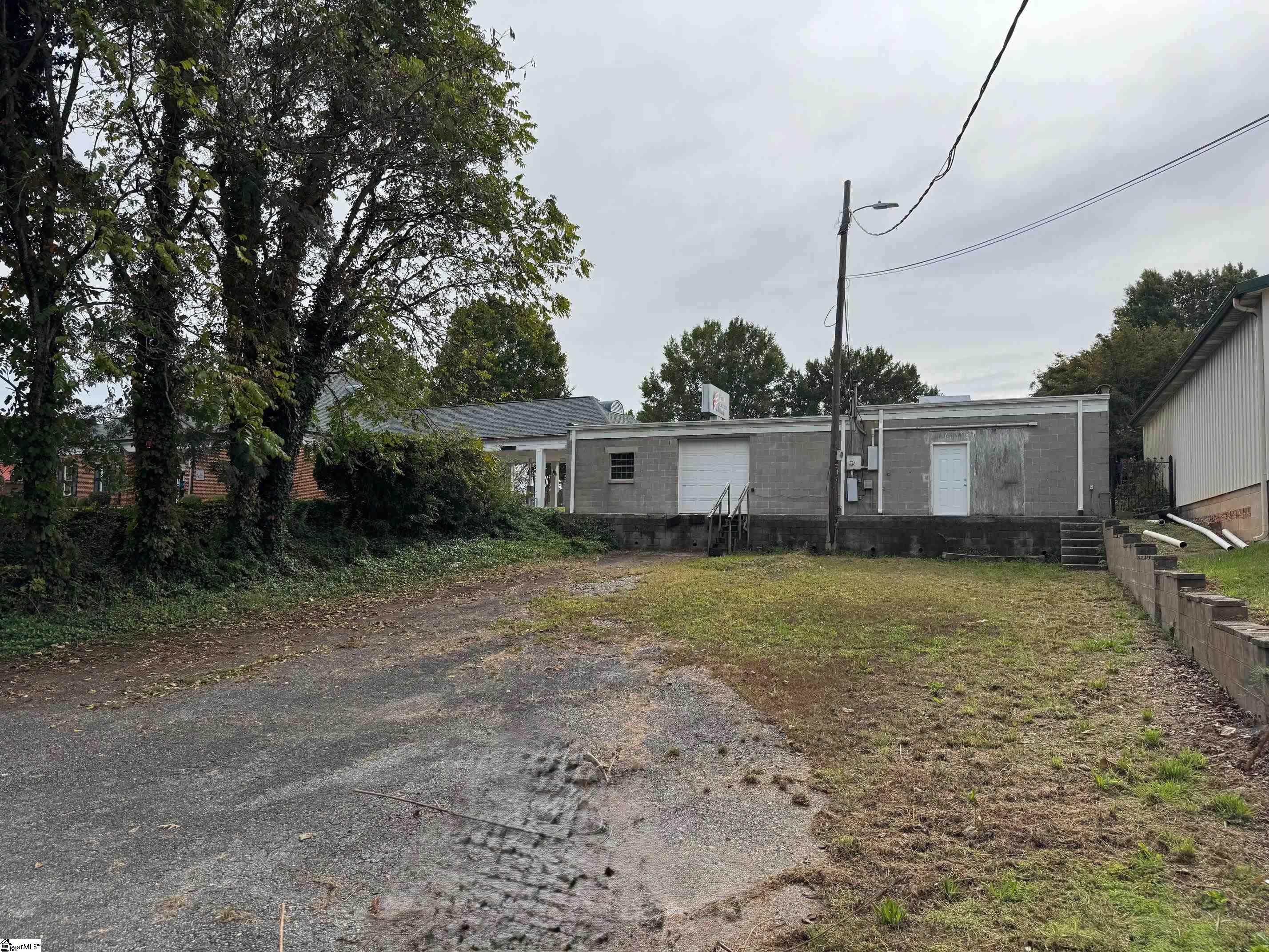 146 South 562 Landrum, SC 29356 - Photo 13 of 14