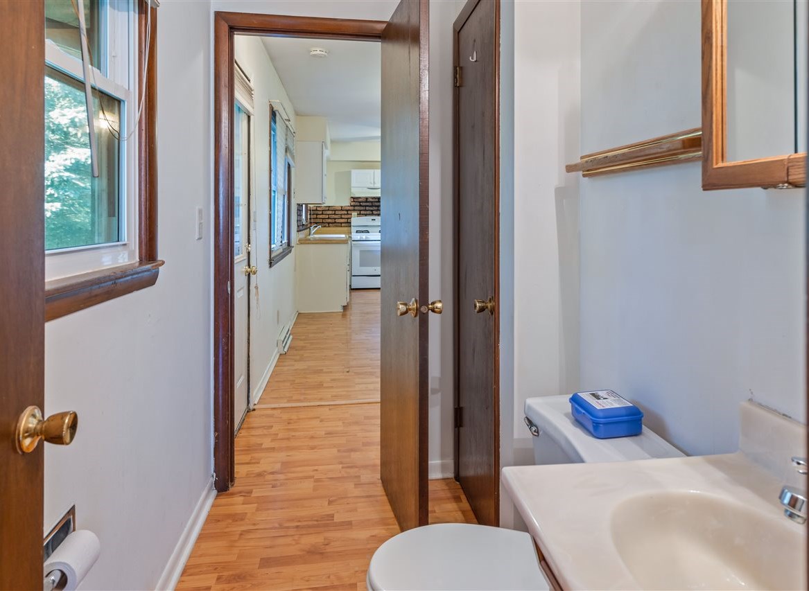 5877 Dover Road Rockford, IL 61109 - Photo 15 of 22 Gallery Image 15