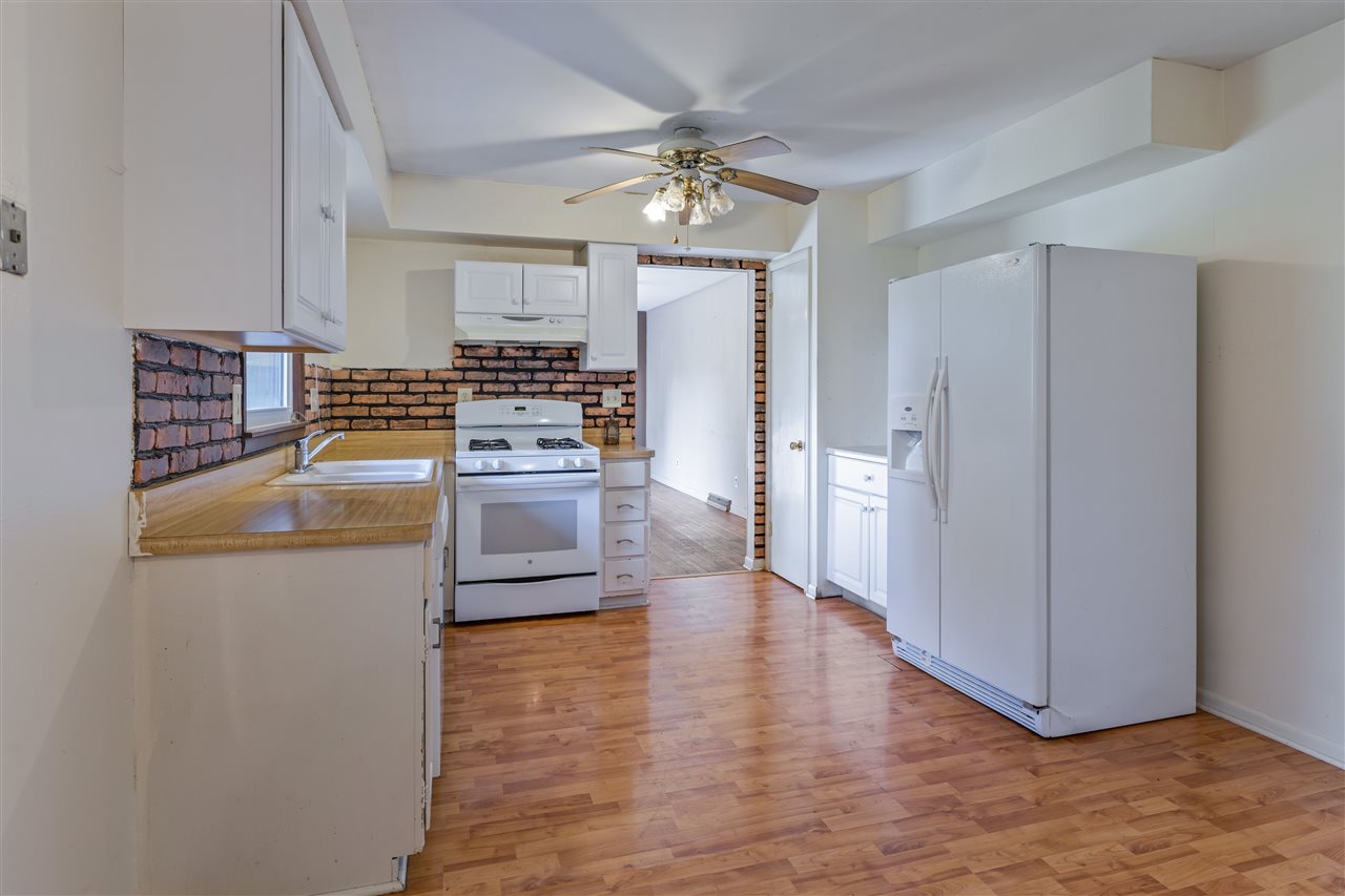 5877 Dover Road Rockford, IL 61109 - Photo 7 of 22 Gallery Image 7