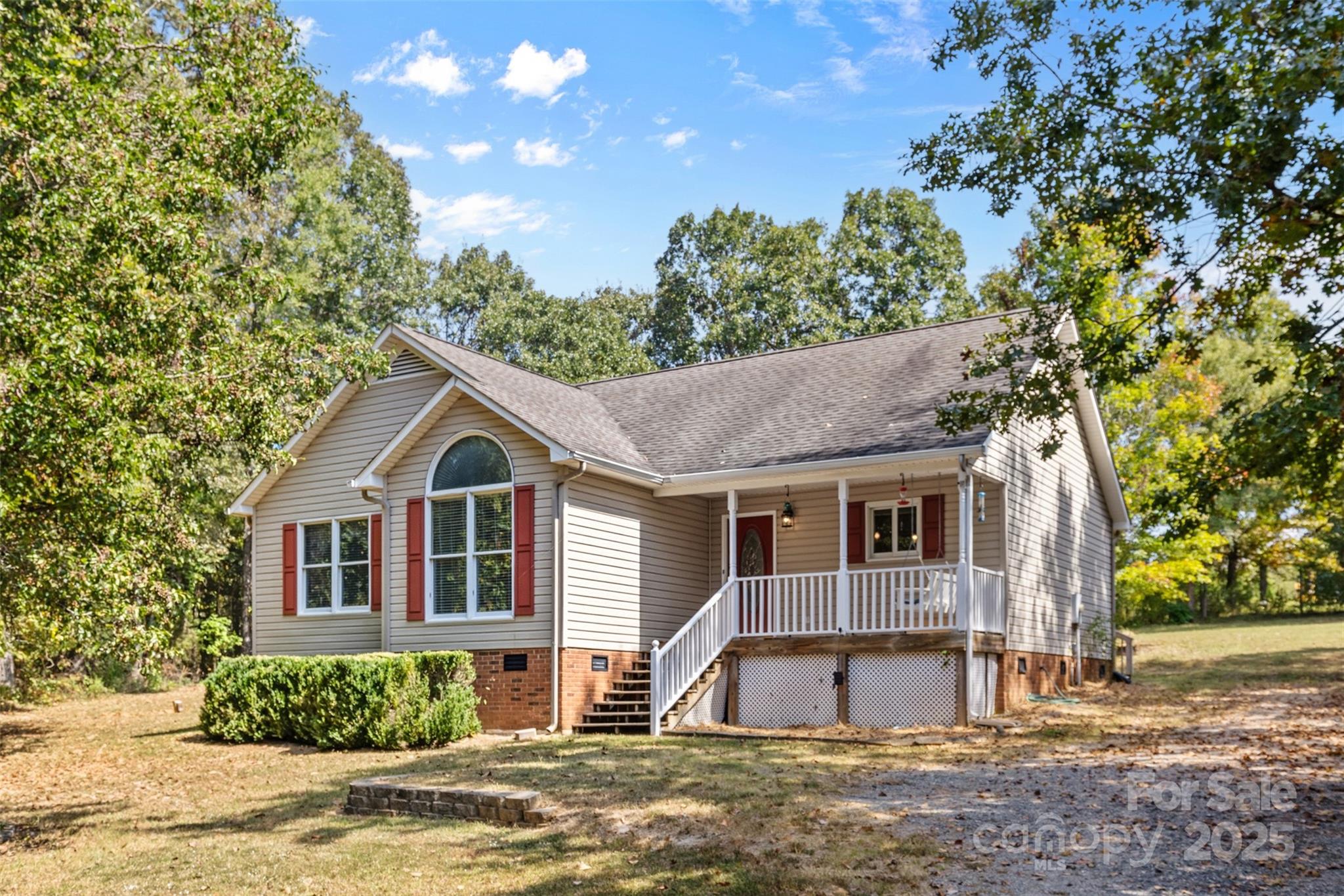 1305 Dunlap Roddey Road Rock Hill, SC 29730 - Photo 3 of 35 Gallery Image 3