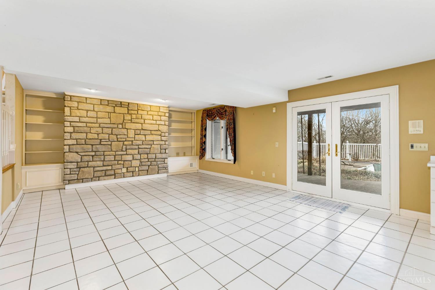 2127 Smith Road Hamilton, OH 45013 - Photo 51 of 75 Gallery Image 51