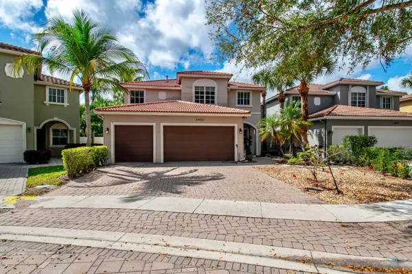 $1,078,000 | 10833 Lake Wynds Court, Boynton Beach, FL 33437