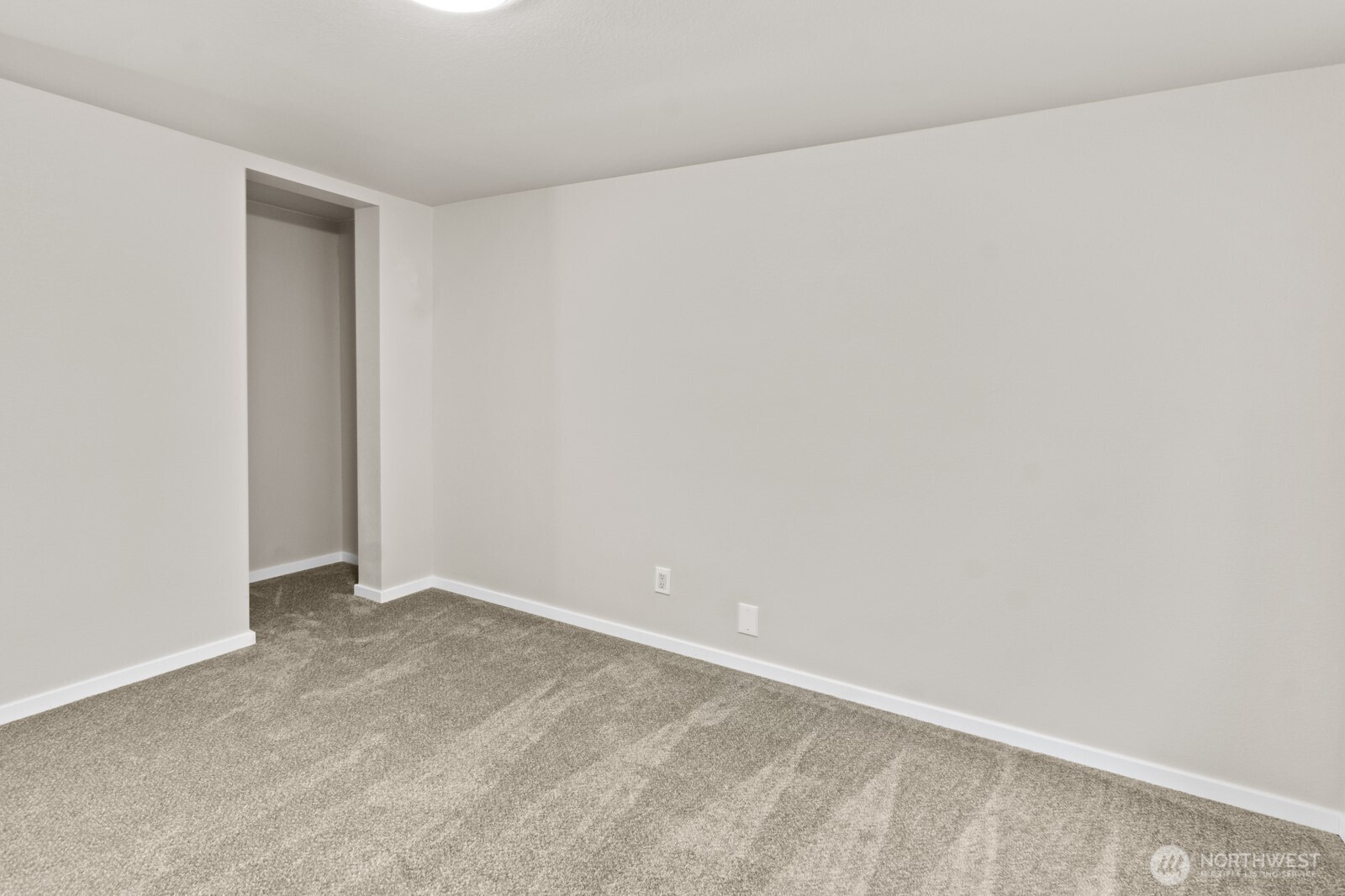 510 Duterrow Road Southeast, Unit 4 Olympia, WA 98513 - Photo 25 of 37 a view of an empty room