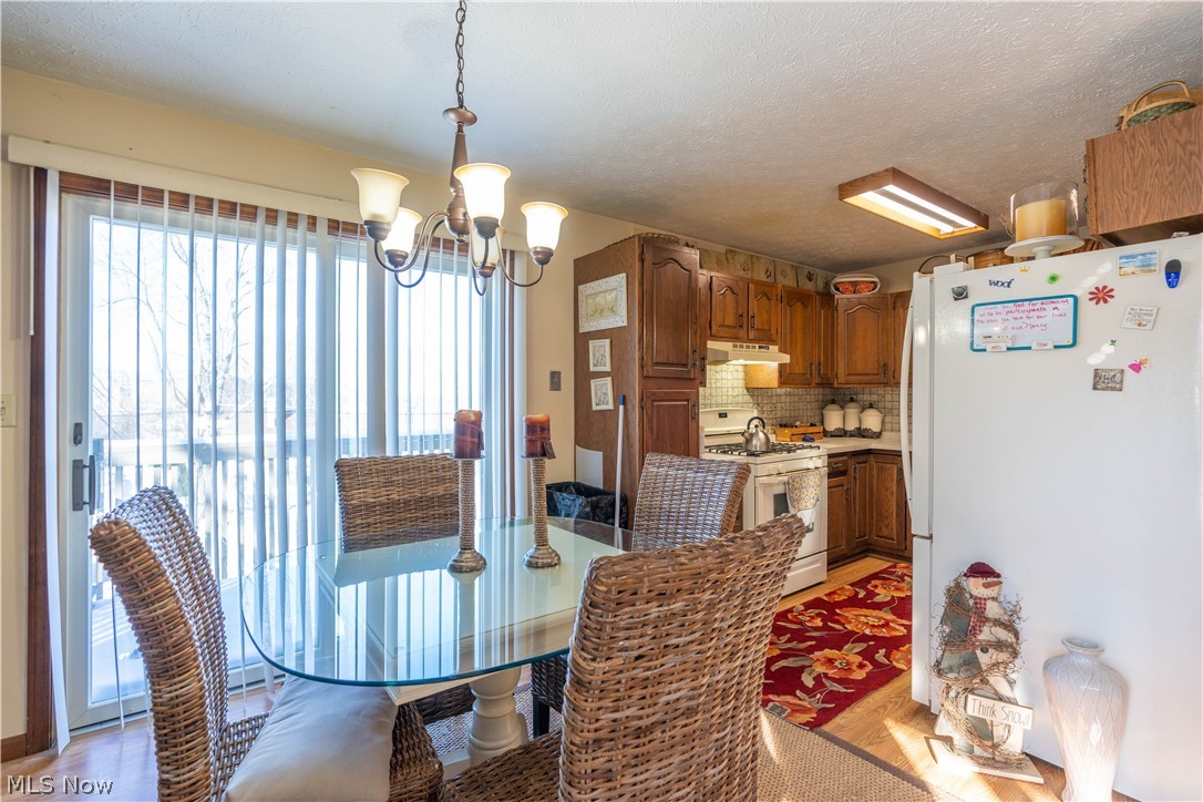 1572 Faye Road Akron, OH 44306 - Photo 2 of 23