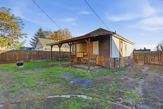 $180,000 | 1313 East Walton Avenue, Spokane, WA 99207