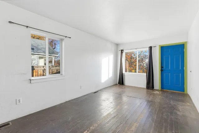 $180,000 | 1313 East Walton Avenue, Spokane, WA 99207